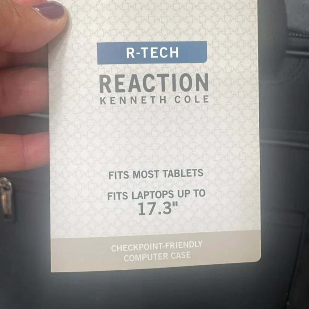 New Kenneth Cole Reaction R-Tech Computer Case Black Laptop Bag - Picture 3 of 8